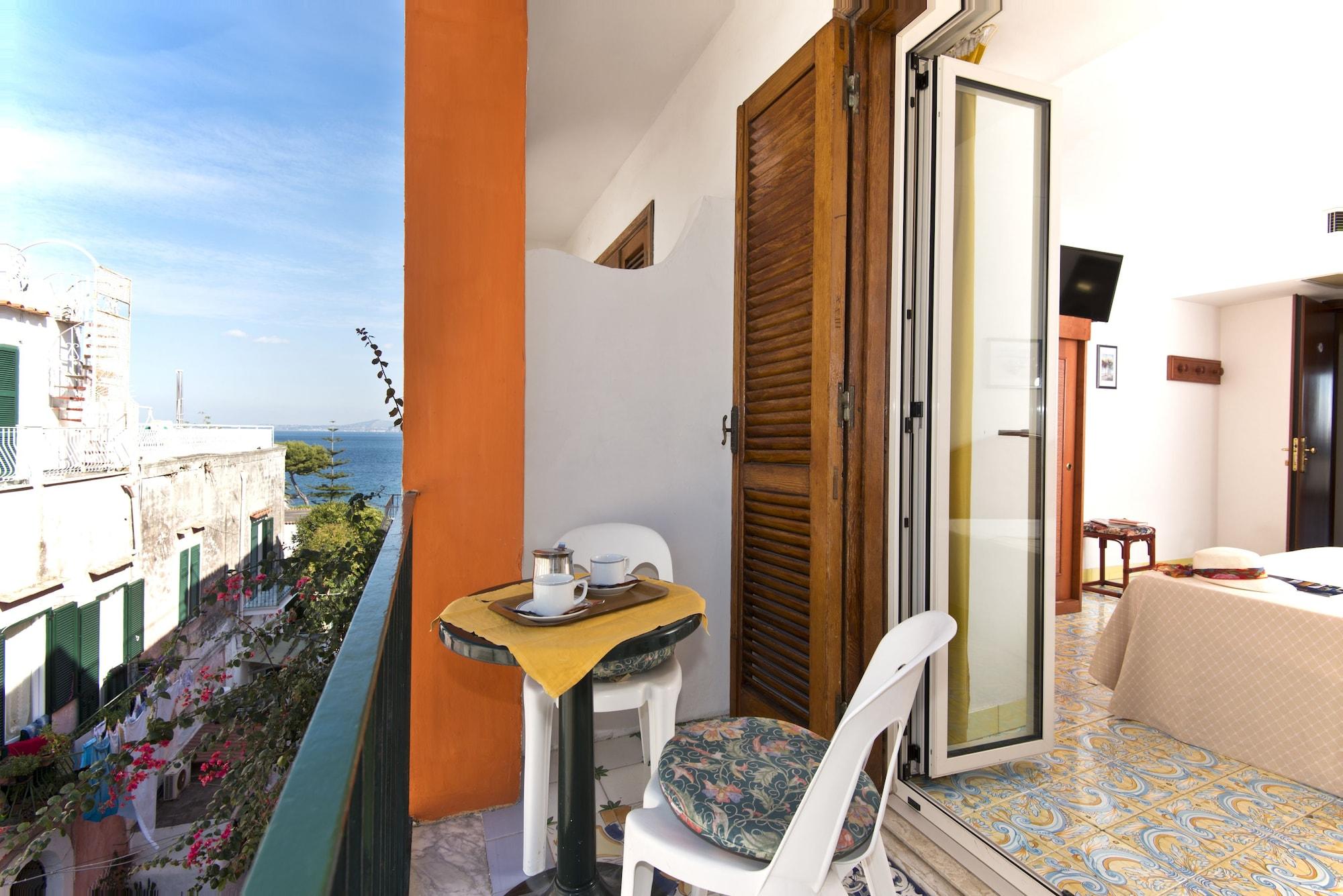 Hotel Ulisse ايسكيا المظهر الخارجي الصورة