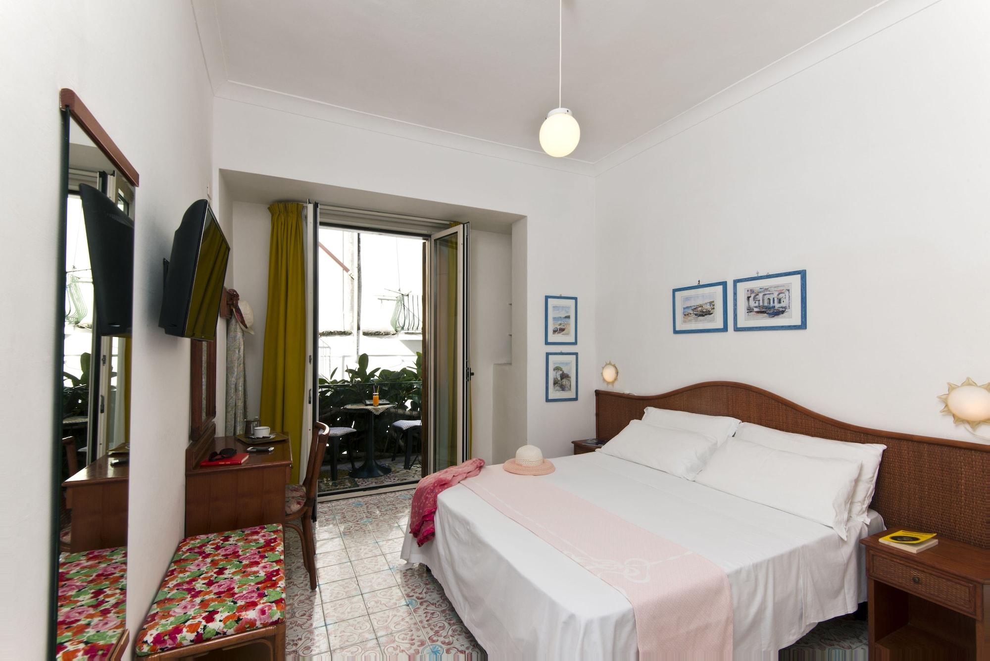 Hotel Ulisse ايسكيا المظهر الخارجي الصورة