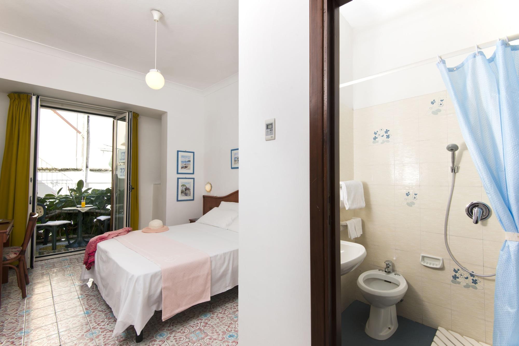 Hotel Ulisse ايسكيا المظهر الخارجي الصورة