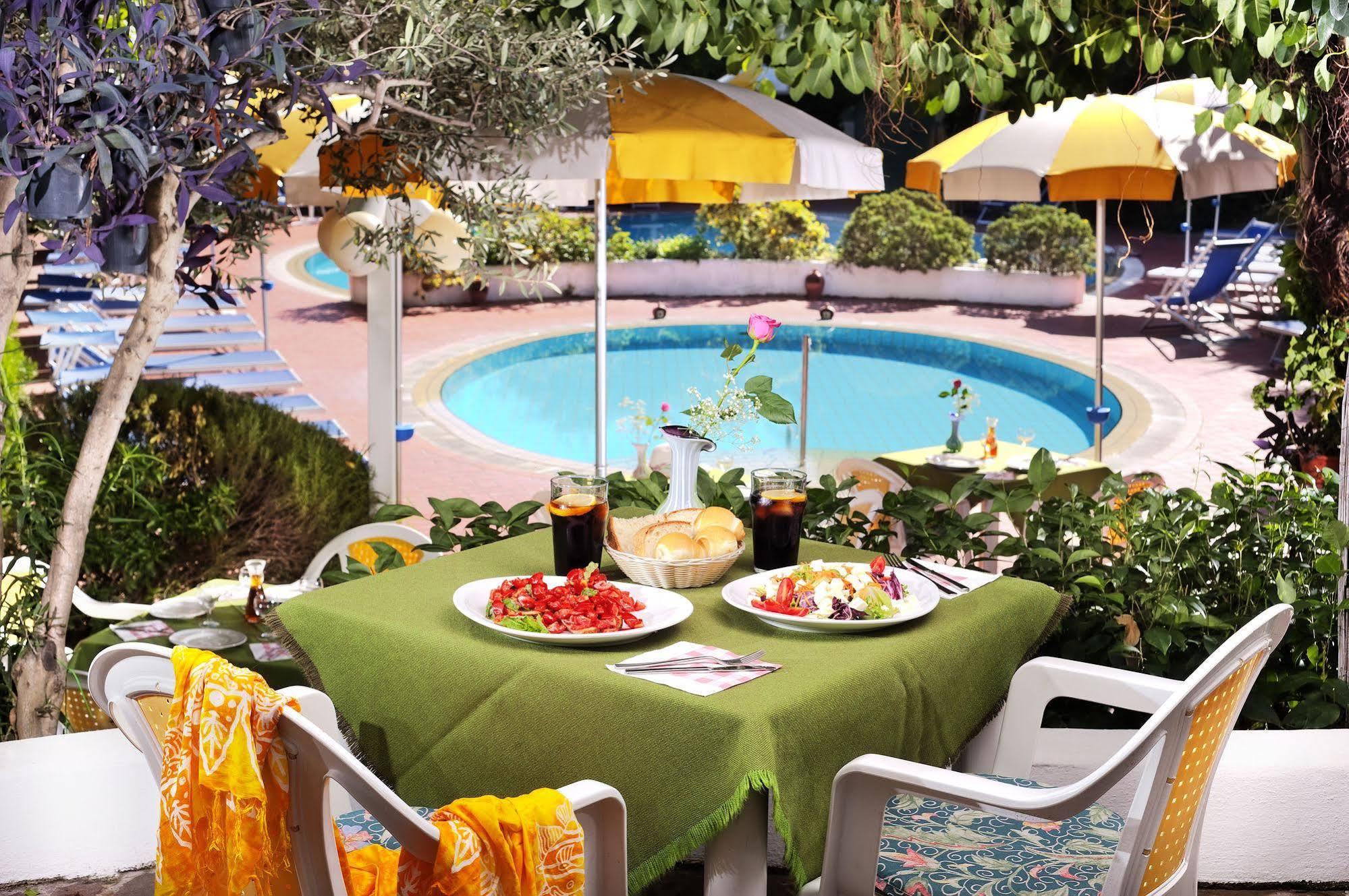 Hotel Ulisse ايسكيا المظهر الخارجي الصورة